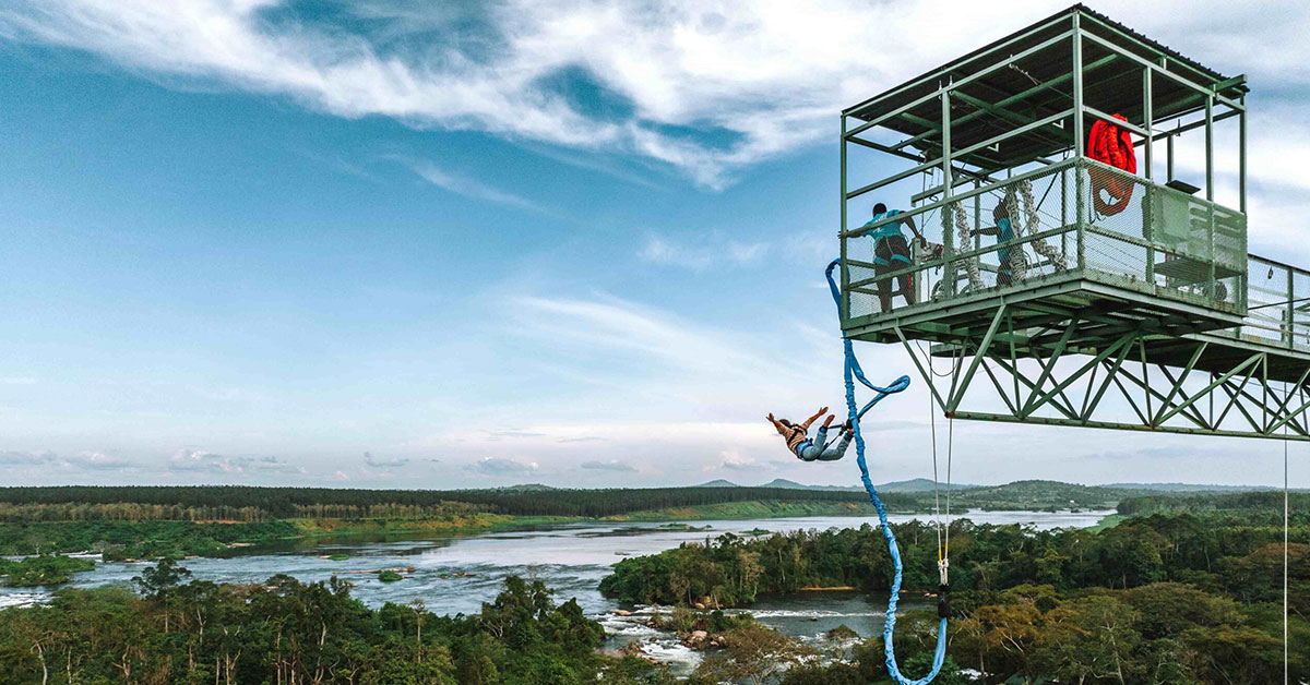 Bungee jumping